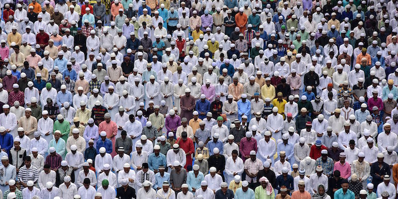 Musulmani a Guwahati, nello stato indiano di Assam (BIJU BORO/AFP/Getty Images)
