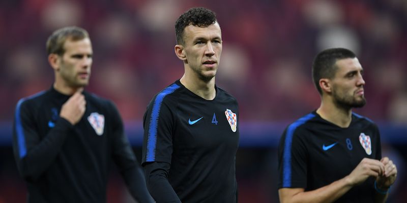 Ivan Strinic, Ivan Perisic e Mateo Kovacic in allenamento con la Croazia a Mosca (YURI CORTEZ/AFP/Getty Images)