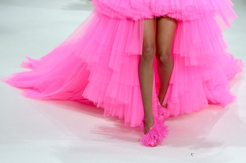 Un abito di Giambattista Valli, tra gli stilisti che più di tutti usano il tulle, Parigi, 2 luglio 2018
(Bertrand GUAY / AFP) 