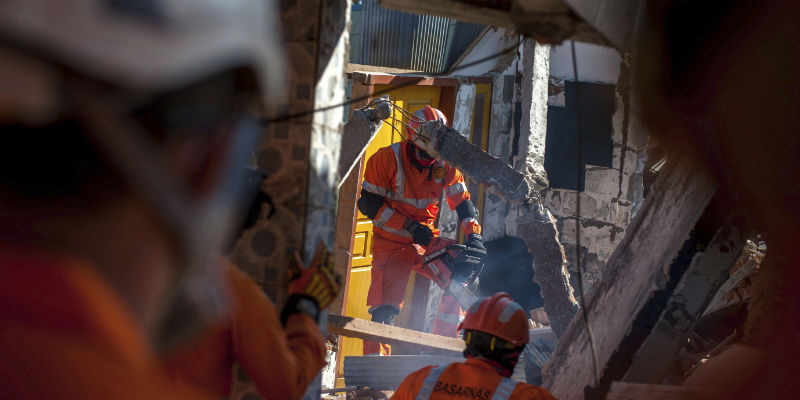 Il numero di morti per il terremoto nell’isola indonesiana di Lombok è salito a 105