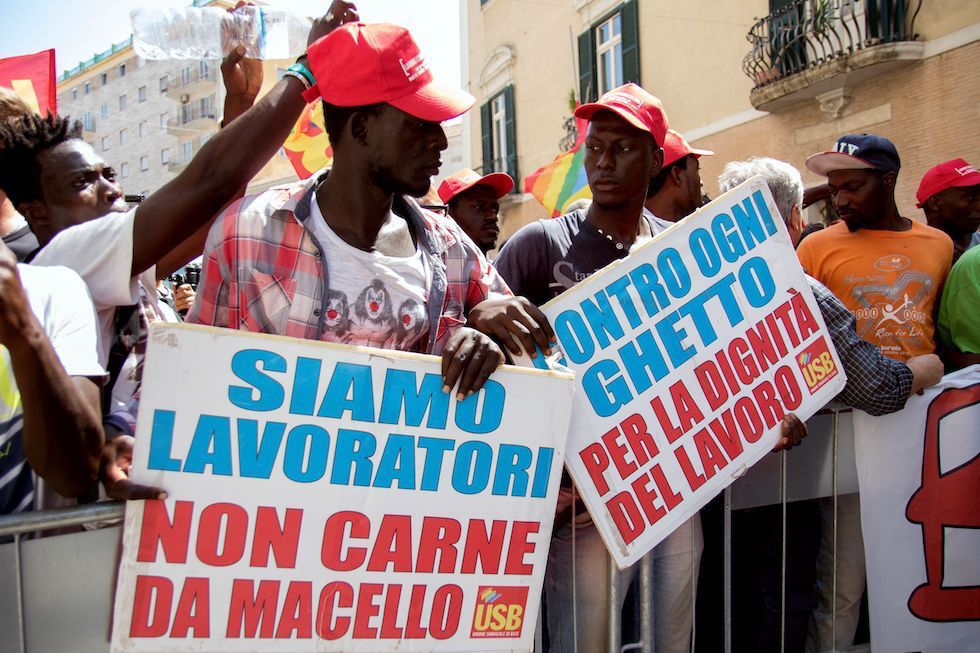 La protesta dei braccianti in Puglia Il Post