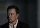 Elon Musk ha preso in giro l'ente che vigila sulla borsa statunitense, che pochi giorni fa lo aveva multato