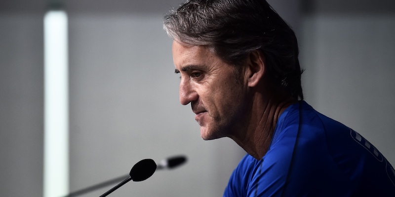 Roberto Mancini in conferenza stampa a Vinovo (MARCO BERTORELLO/AFP/Getty Images)