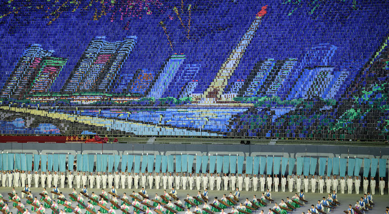 Un momento dello spettacolo dei Grandi Giochi di massa nello stadio di Pyongyang, il 9 settembre
(ED JONES/AFP/Getty Images)