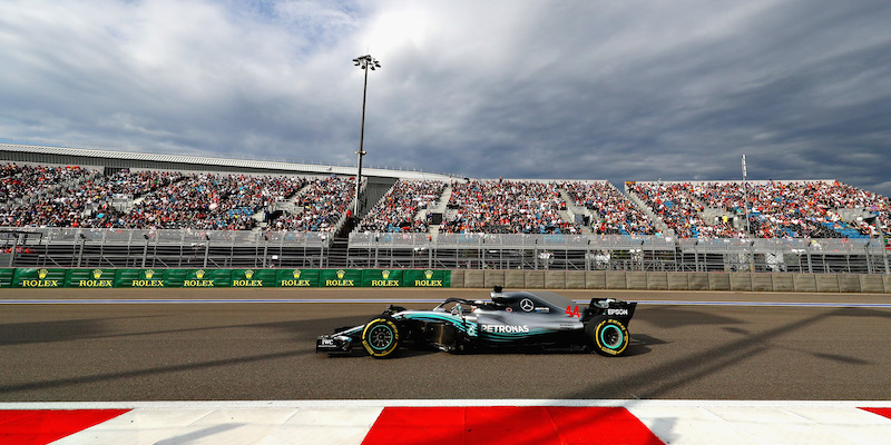 Lewis Hamilton durante il Gran Premio di Russia di Formula 1 (Mark Thompson/Getty Images)