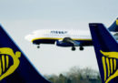 All'aeroporto di Treviso è stato attivato brevemente il piano di emergenza per un Boeing 737 di Ryanair che produceva fumo da un motore