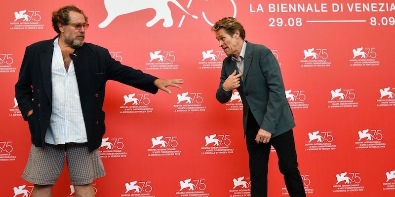 Julian Schnabel e Willem Dafoe al photocall di At Eternity's Gate al Festival di Venezia, 3 settembre 2018
(ALBERTO PIZZOLI/AFP/Getty Images)