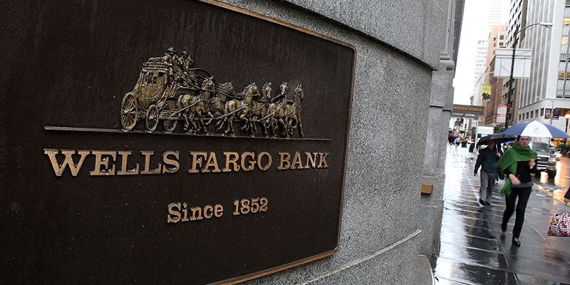 Nei prossimi tre anni Wells Fargo potrebbe licenziare fino a un massimo di 26mila dipendenti