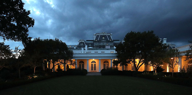 La Casa Bianca la sera del 31 agosto (Mark Wilson/Getty Images)