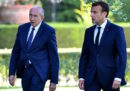 Il ministro dell'Interno francese si è dimesso, nonostante l'opposizione di Macron