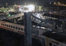 Almeno 18 persone sono morte nel deragliamento di un treno a Taiwan
