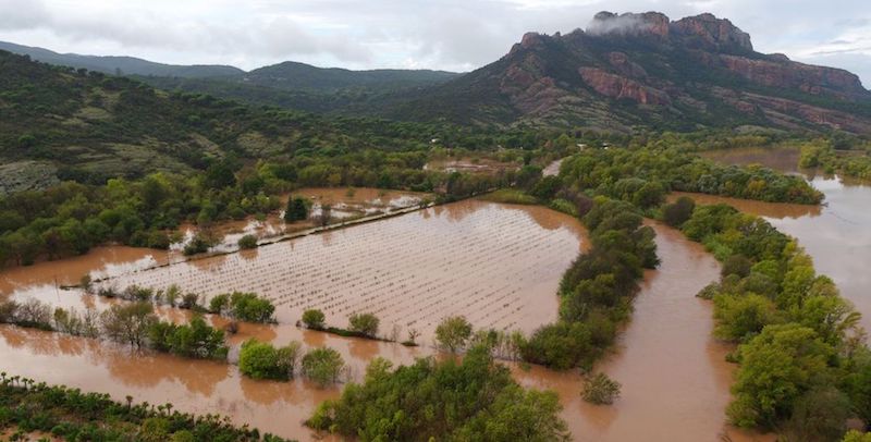 Le foto della piena del fiume Argens, in Francia
