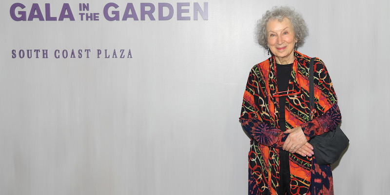 La scrittrice Margaret Atwood a Los Angeles, il 14 ottobre 2018 (Emma McIntyre/Getty Images for Hammer Museum)