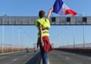 Le foto delle proteste dei "gilè gialli", in Francia