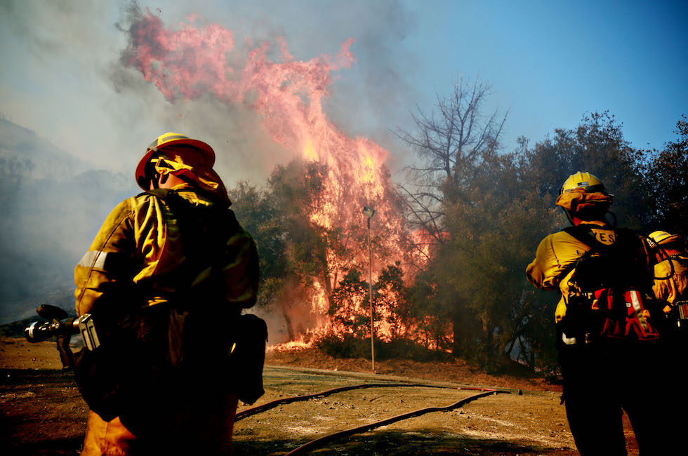 L'incendio alla sede dell'Esercito della Salvezza di Malibu, 11 novembre 2018 
(Sandy Huffaker/Getty Images)