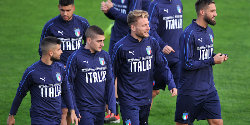 I giocatori della Nazionale in allenamento a Coverciano (LaPresse/Jennifer Lorenzini)