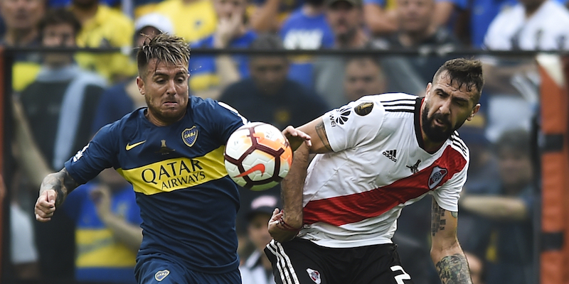 Julio Buffarini e Lucas Pratto durante la finale di andata alla Bombonera, terminata 2-2 (Marcelo Endelli/Getty Images)