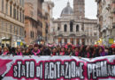 Le foto della manifestazione contro la violenza sulle donne a Roma