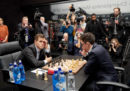 È l'ultima occasione per appassionarsi ai sorprendenti Mondiali di scacchi