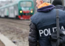 Un operaio che lavorava sui binari della linea Milano-Brescia è stato ucciso da un treno