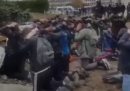 Il video dell'arresto collettivo di più di 100 studenti francesi