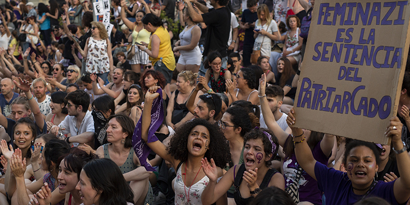 Una protesta femminista a Madrid, giugno 2018 (Pablo Blazquez Dominguez/Getty Images)