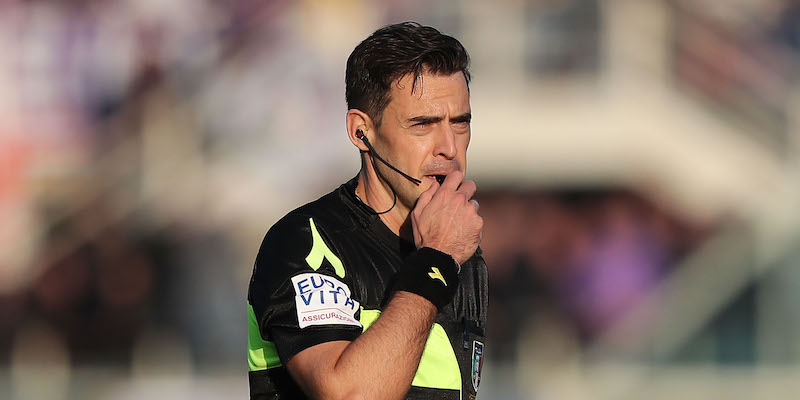 Claudio Gavillucci durante Fiorentina-Hellas Verona di Serie A del 28 gennaio 2018 (Gabriele Maltinti/Getty Images)