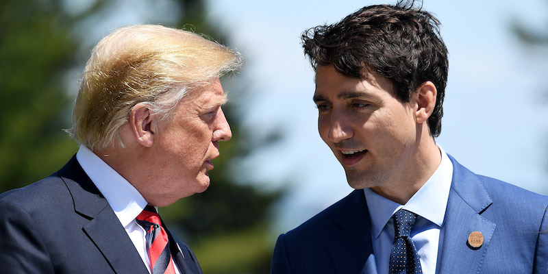 Justin Trudeau, a destra, e Donald Trump (Leon Neal/Getty Images)