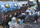 L'associazione dei presidi del Lazio ha ipotizzato che a Roma alcune scuole dovranno rimanere chiuse per i troppi rifiuti