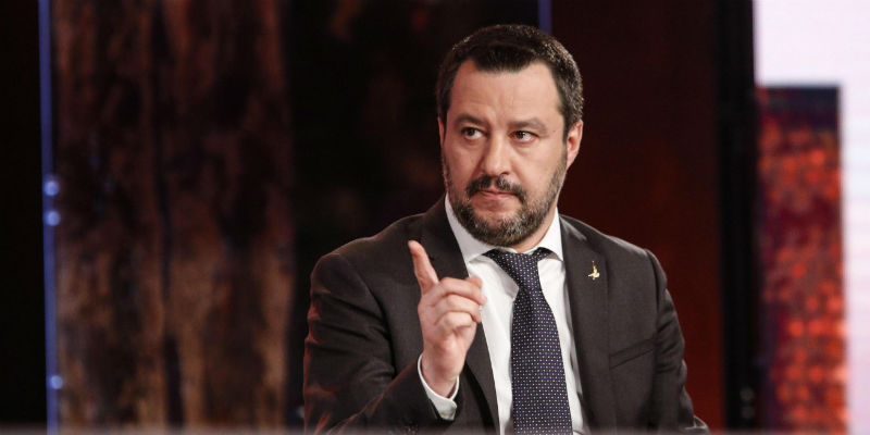 Il M5S farà decidere agli iscritti a Rousseau sull'autorizzazione a procedere per Salvini