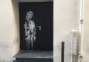 È stata rubata un'opera di Banksy che era conservata al Bataclan