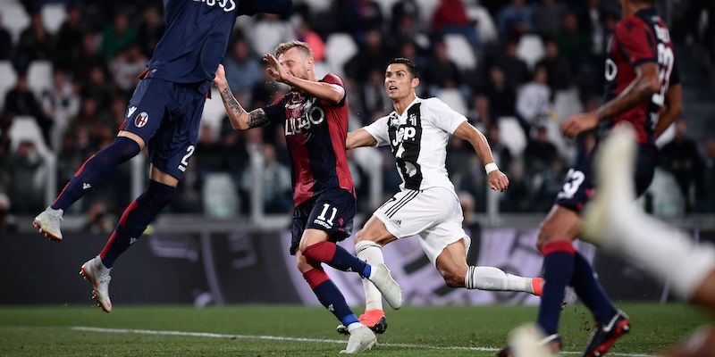 Cristiano Ronaldo in Juventus-Bologna di campionato (MARCO BERTORELLO/AFP/Getty Images)