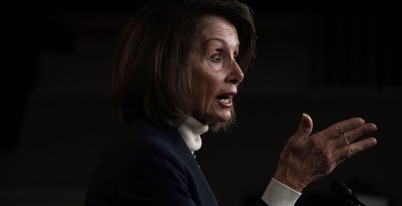 Donald Trump ha cancellato un viaggio internazionale della speaker della Camera Nancy Pelosi