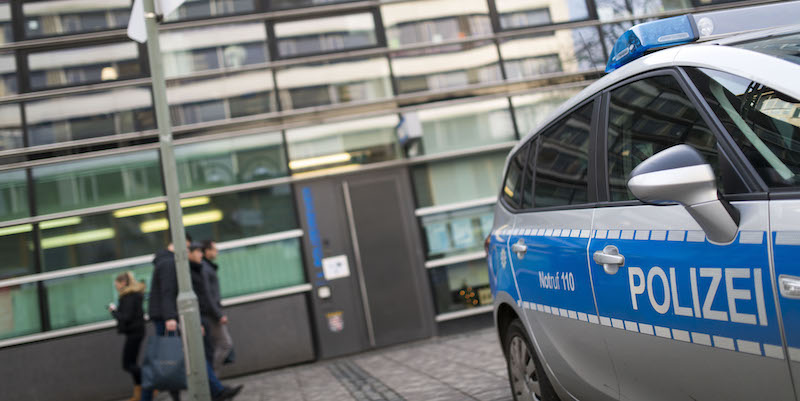 Un ventenne è stato arrestato per il grosso attacco hacker dello scorso anno contro i politici tedeschi