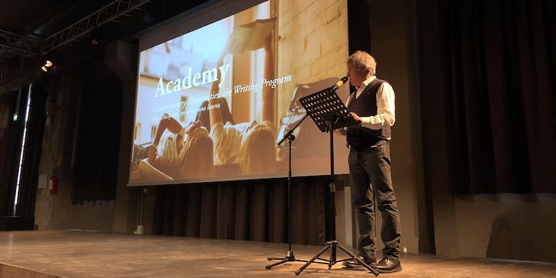 Lo scrittore Alessandro Baricco durante la presentazione del nuovo corso di laurea triennale della Scuola Holden di Torino, il 23 gennaio 2019 (Scuola Holden)