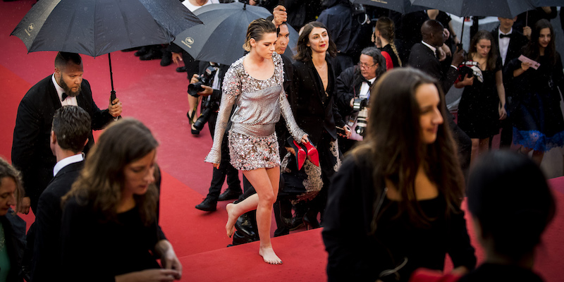 Una pedicure esfoliante fa al caso di chi, ad esempio, preveda di camminare scalzo su un red carpet, come l'attrice Kristen Stewart al Festival del cinema di Cannes del 2018 (Tristan Fewings/Getty Images)