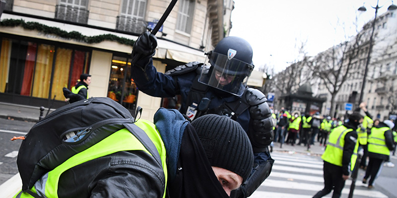 Champs-Elysees, Parigi, 8 dicembre 2018 (ALAIN JOCARD/AFP/Getty Images)