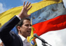 Juan Guaidó è tornato in Venezuela, dove rischia di essere arrestato