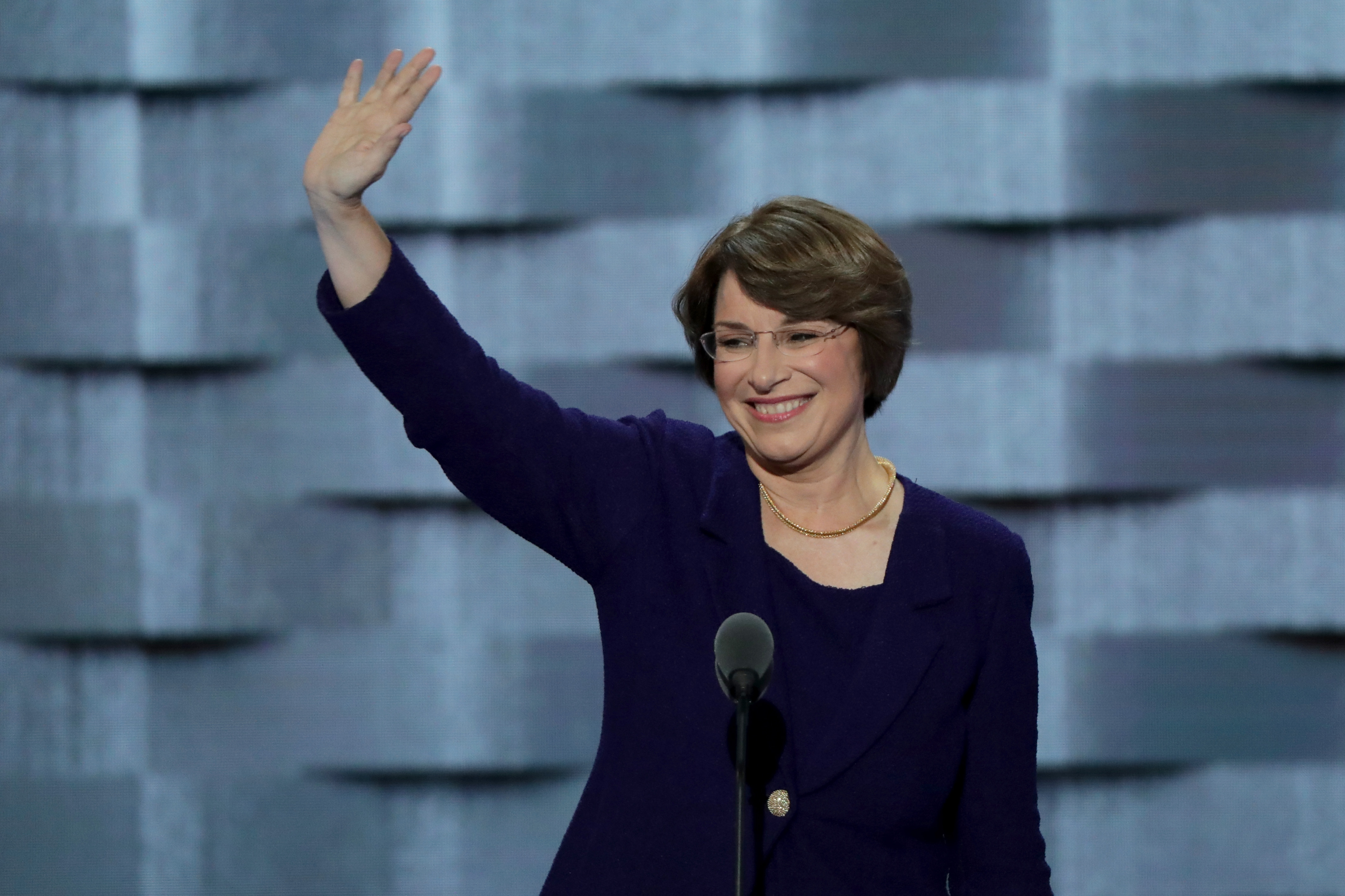 La senatrice Amy Klobuchar ha annunciato la sua candidatura alle primarie Democratiche per le elezioni presidenziali del 2020