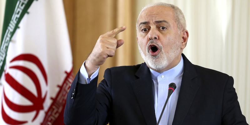 L'ex ministro degli Esteri iraniano Mohammad Javad Zarif a Teheran, il 13 febbraio 2019 (AP Photo/Ebrahim Noroozi)