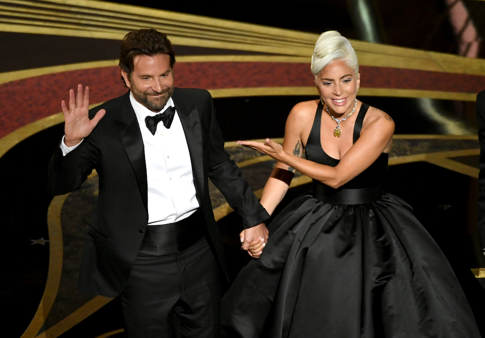 Il duetto di Lady Gaga e Bradley Cooper 
(Kevin Winter/Getty Images)