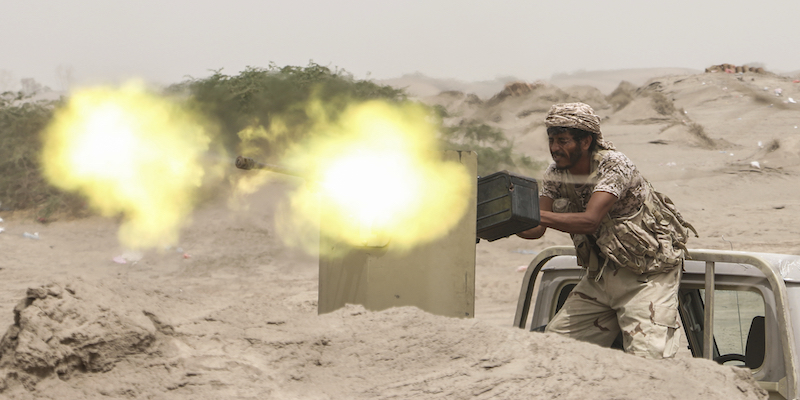 Soldato yemenita a Hodeidah (Taleb Almamari/picture-alliance/dpa/AP Images)