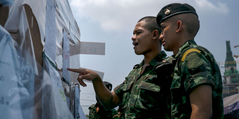 In Thailandia i risultati preliminari indicano una vittoria del partito a favore della giunta militare