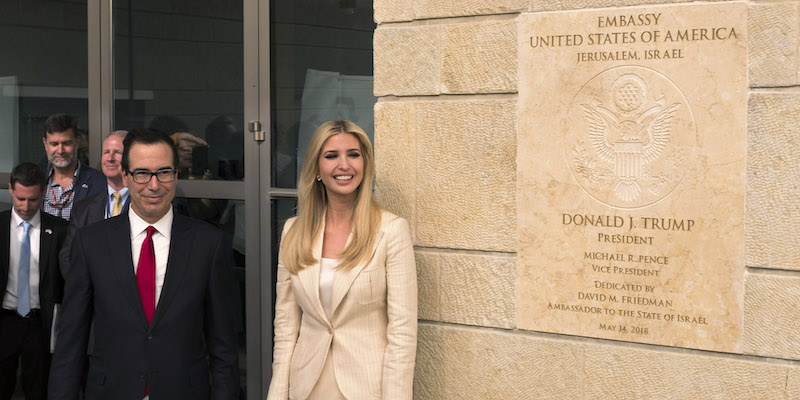 L'inaugurazione della nuova sede dell'ambasciata degli Stati Uniti a Gerusalemme, con Ivanka Trump e il segretario del Tesoro statunitense, Steven Mnuchin, 14 maggio 2018. (Lior Mizrahi/Getty Images,)
