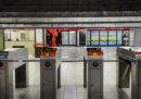 Le brusche frenate nella metro di Milano
