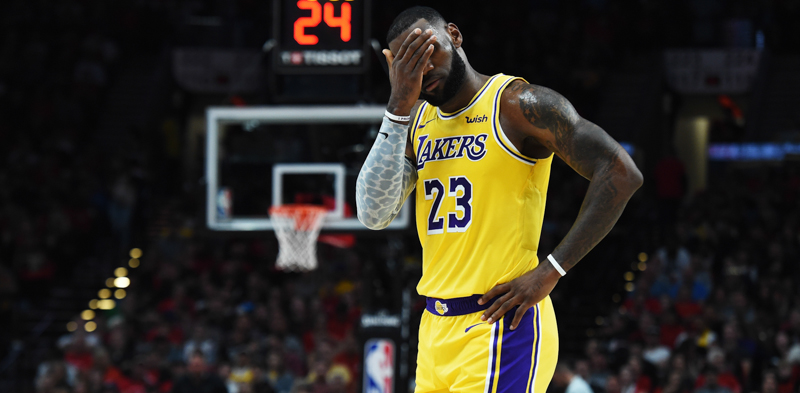 LeBron James in una partita contro i Portland Trail Blazers. (Steve Dykes/Getty Images)