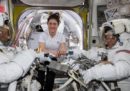 La prima passeggiata spaziale di sole donne è stata rimandata: la NASA non ha abbastanza tute di taglia media
