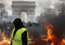 Le nuove proteste dei "gilet gialli" a Parigi