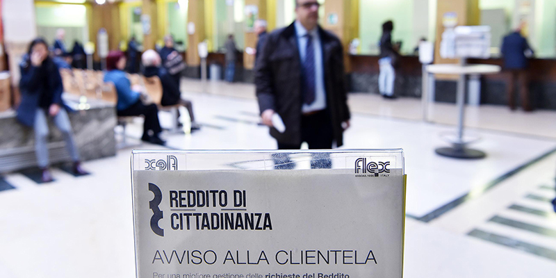 Poste italiane ha detto che sono state presentate presso i suoi uffici 35.653 richieste per il reddito di cittadinanza
