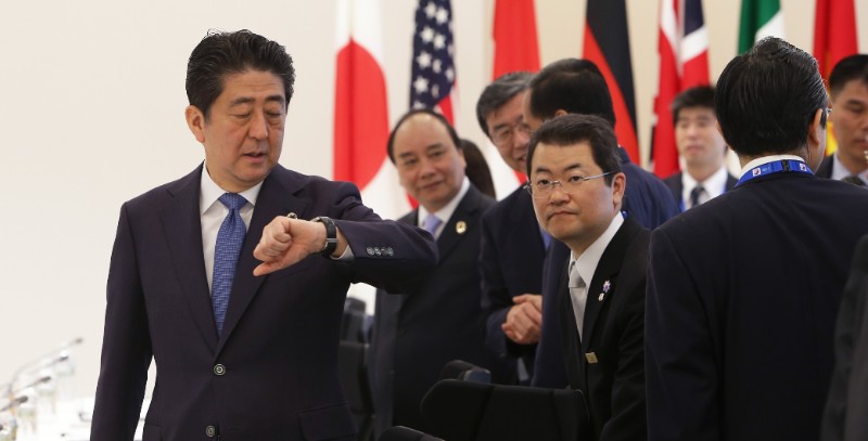 Il primo ministro giapponese Shinzo Abe (Chung Sung-Jun/Getty Images)